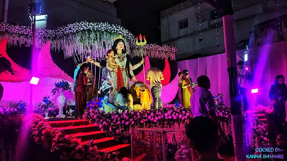 Goddess Durga idol at near madan Mahal, jabalpur during Navratri 2025