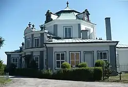 Palace in Grabki Duże