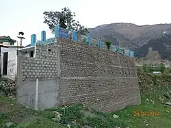 Grave of Dehlvi as seen from ground level