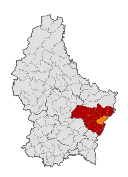 Map of Luxembourg with Grevenmacher highlighted in orange, and the canton in dark red