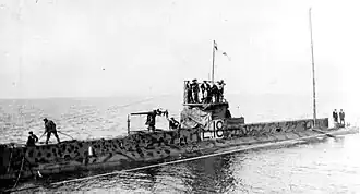 HMS E18 in 1915 (Royal Navy Submarine Museum photographic collection).