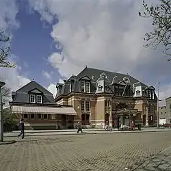 Amsterdam Haarlemmermeer station