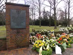 On a monument to Neuengamme victims in Hamburg[y]