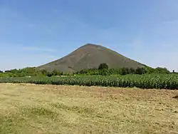 Slag heap No. 93, called "21 Nord de Courrières".