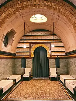 One of the hot rooms, 2018