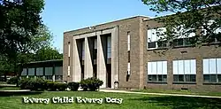 Picture of Havana High School building