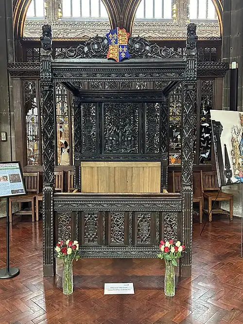 Henry VII and Elizabeth of York Bed on Display in Manchester Cathedral