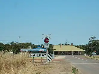 Railway crossing, Kyancutta