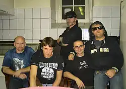 Homo Twist in 2005