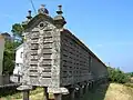 Alvenary granary over pillars and slab in Lira&nbsp;[gl].
