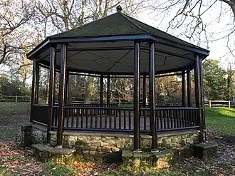 Hotham Park