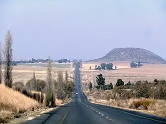 Houtkop, a 170-metre (560&nbsp;ft) outcrop of Drakensberg basalt in the Free State, South Africa