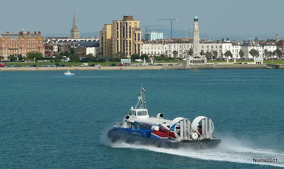 Image 28Hovercraft passing the mixed architecture, public gardens and shingle beach at Southsea, Portsmouth (from Portal:Hampshire/Selected pictures)