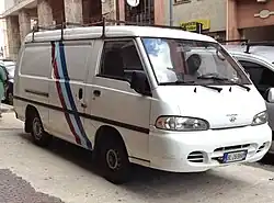 Van version of the Grace-based H100 Main article: Hyundai Grace