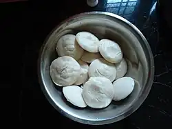 Idlis ready to eat