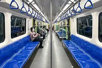 DKZ7 train interior
