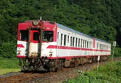 JR East KiHa 52s in "Morioka" livery in August 2006