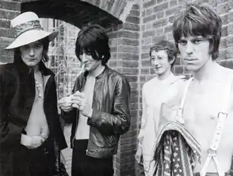 Micky Waller (second from right) as part of The Jeff Beck Group in 1968 (photo by Don Hunstein)