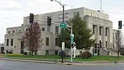 Jefferson County Courthouse in Mount Vernon