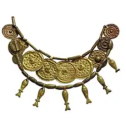 Jewelry belonging to the 1st millennium BC.