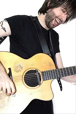 Jon Gomm by Danny North, 2006