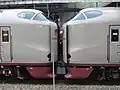 Sunrise Izumo and Sunrise Seto units being uncoupled at Okayama Station, March 2013