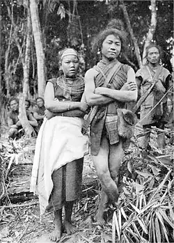 Photograph of members of the Mishmi tribe in 1922.