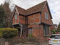 Kelsey Lodge, a Grade II–listed late Victorian Tudor Revival lodge by the eastern entrance off Wickham Rd.[12]