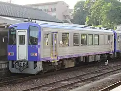 Kameyama-based KiHa 120-301 refurbished car in May 2018