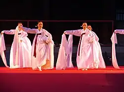 Salpurichum (살풀이춤), Korean traditional dance aimed to exorcise evil spirits