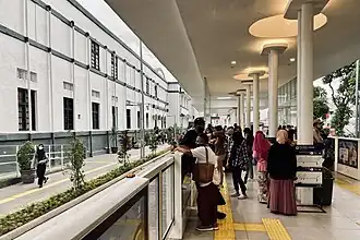 View of the platform area