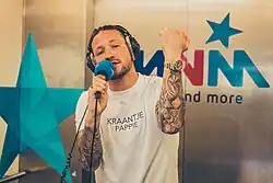 Kraantje Pappie during a performance at MNM