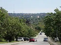 Aabyhøj is characterized by a panoramic view across the broad and flat river valley of Aarhus Ådal