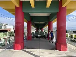 The platform at Chinatown station