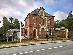 The town hall in Frémontiers