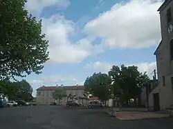 The main plaza in Lafenasse