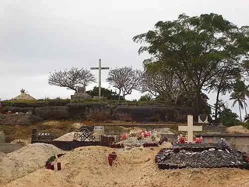 Laufilitonga’s grave (top cross)