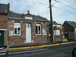 The town hall in Languevoisin-Quiquery