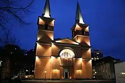 St Lawrence's Basilica at dusk