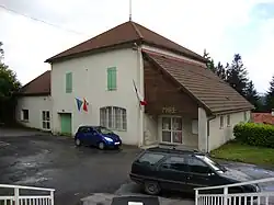 The town hall in Le Rialet