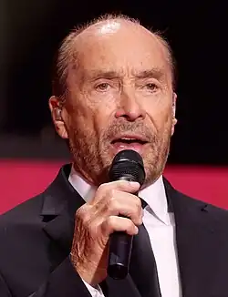 Lee Greenwood performing at AmericaFest at the Phoenix Convention Center in Phoenix, December 2021