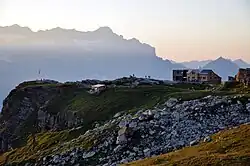 The Leglerhütte with the Glärnisch mountains in the background