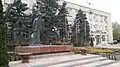 Lenin statue