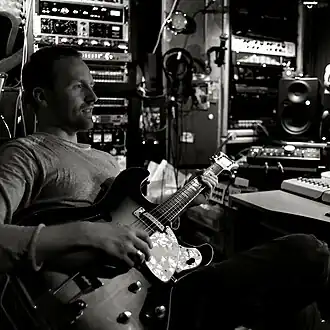 Abrahams in his London studio in 2010