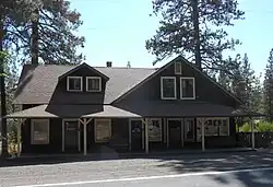 Community building along Oregon Route 66