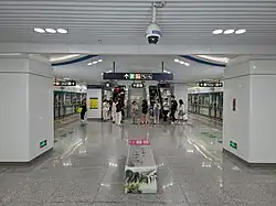 Line 5 platforms