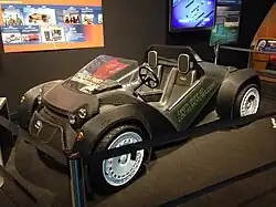 Front 3/4 view