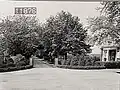Gardens of Lynnewood Hall (Peter A. B. Widener mansion), Elkins Park, PA (Photo: 1916).