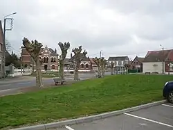 The main square in Mœuvres