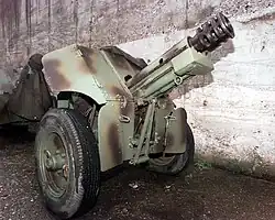 A close-up of an M48 76mm mountain gun belonging to the 28th BIH (Bosnia-Herzegovina) Division, 281st Brigade, 1st Tank Battalion, stationed in Visca, Bosnia.